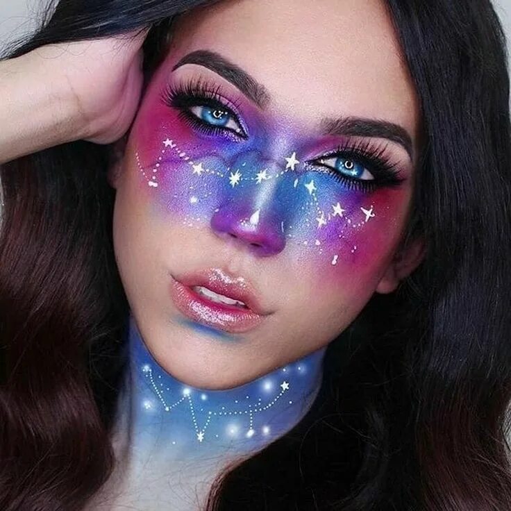 Красивые необычные макияжи Amazing Halloween makeup Galaxy makeup, Makeup inspiration, Crazy makeup