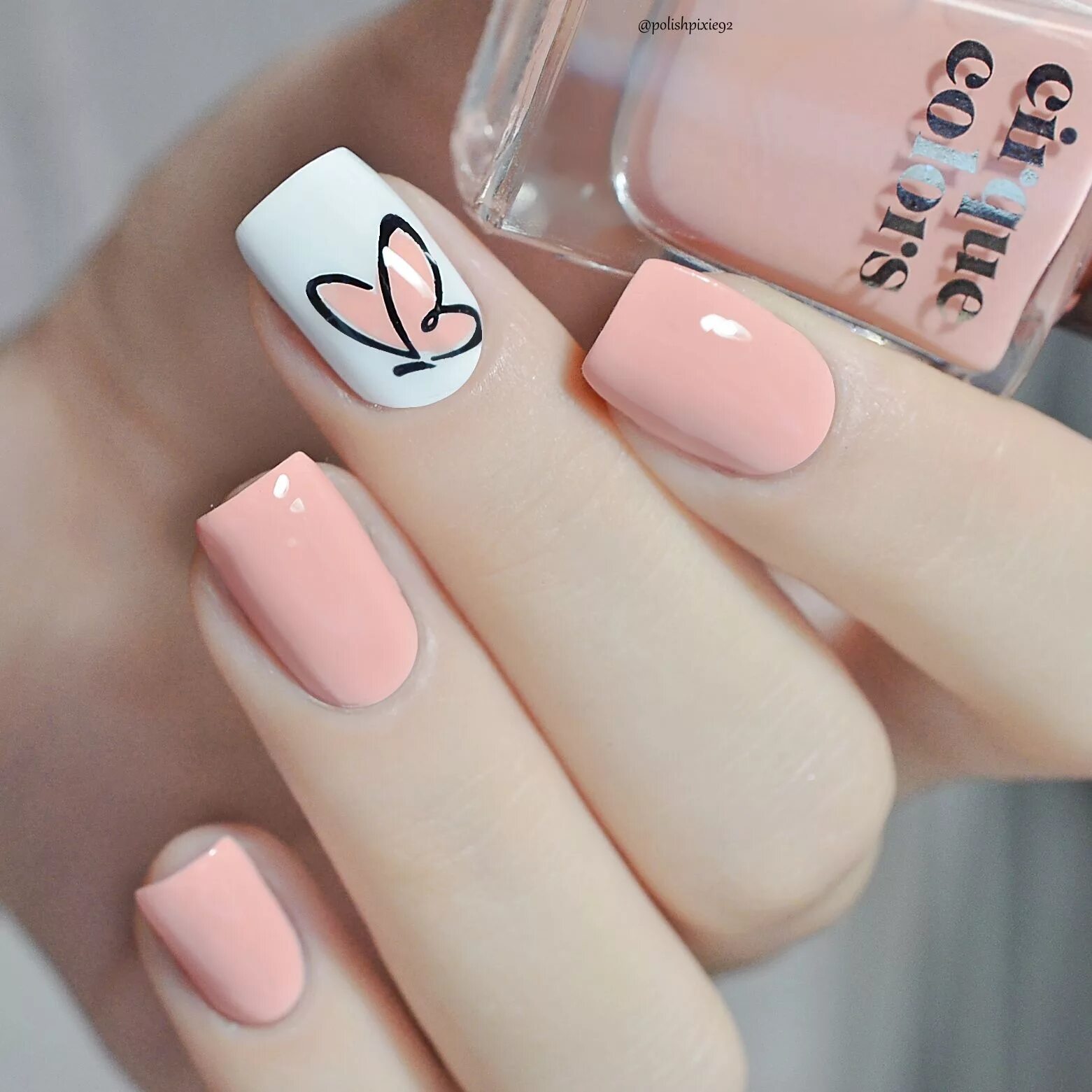 Красивые ногти маникюр нежные тона с рисунком Pin di Nails
