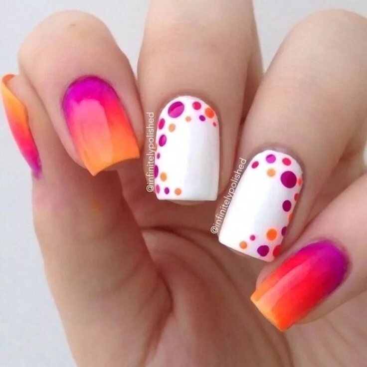 Красивые ногти не яркие легкие маникюр Ombre and dots Nail art, Dot nail designs, Fancy nail art