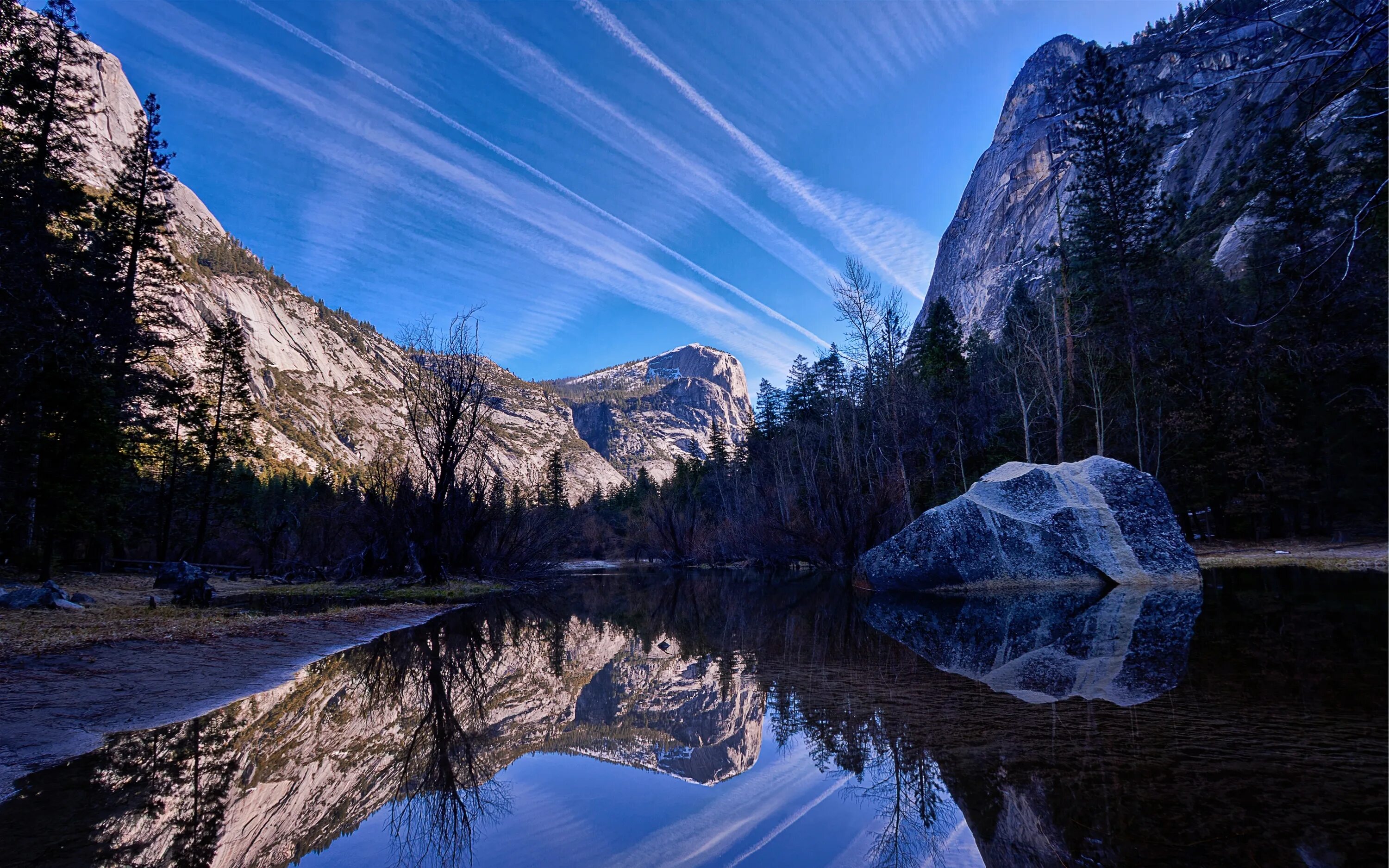 Красивые обои на андроид фото Lake in the national mountain park Desktop wallpapers 1680x1050