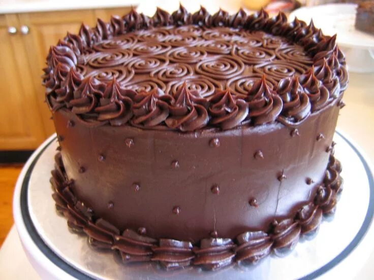 Красивые оформление тортика Chocolate Chocolate - White chocolate cake filled and iced with dark chocolate h