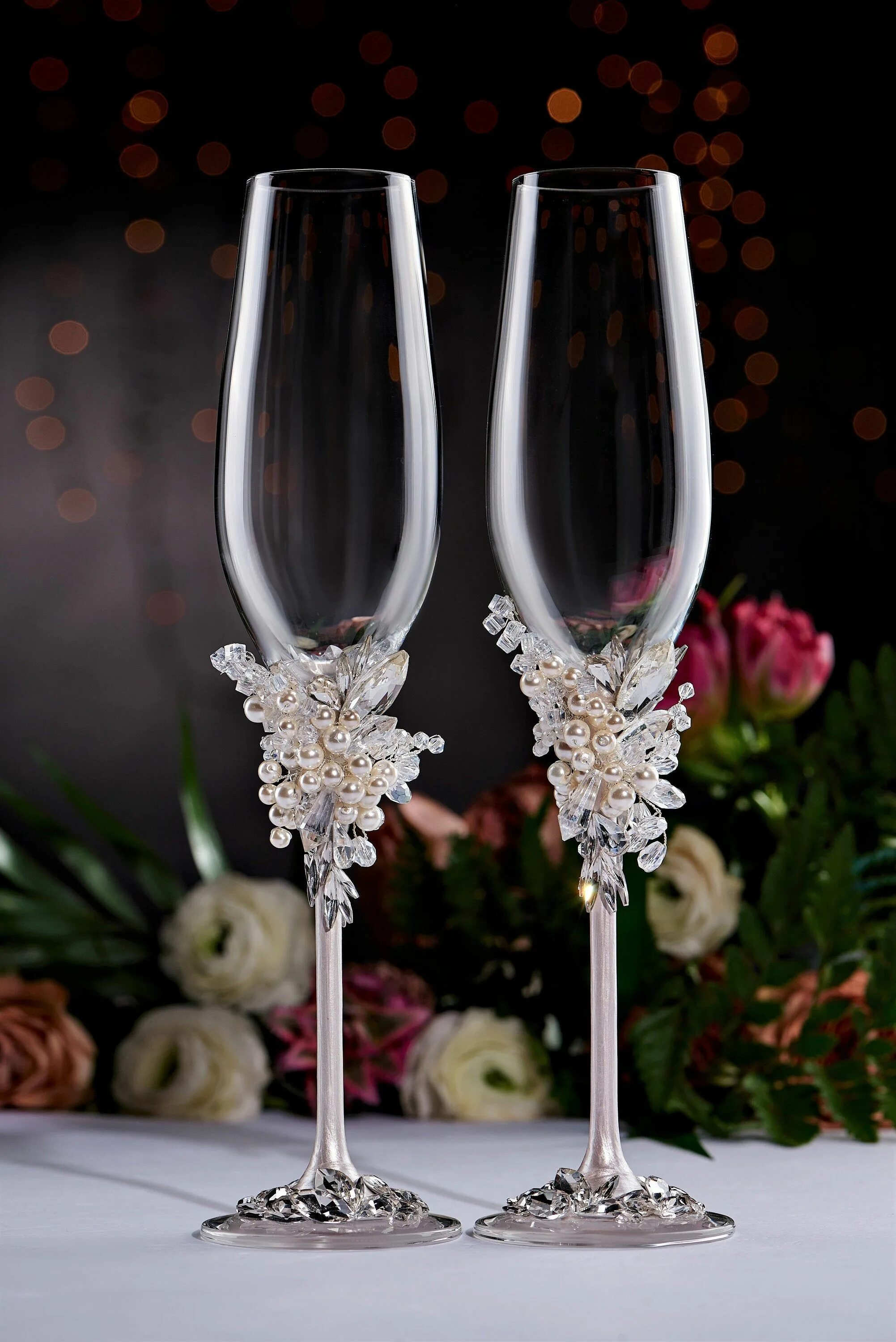 Красивые оформления бокалов Personalized Wedding Glasses Wedding Glasses Toasting Flutes Etsy in 2022 Weddin