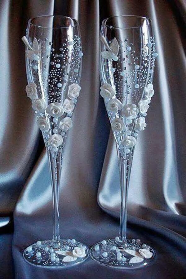 Красивые оформления бокалов Pin de T.C.Hndn Knlc en VE BARDAKLAR........ Copas de novios, Decoración de copa