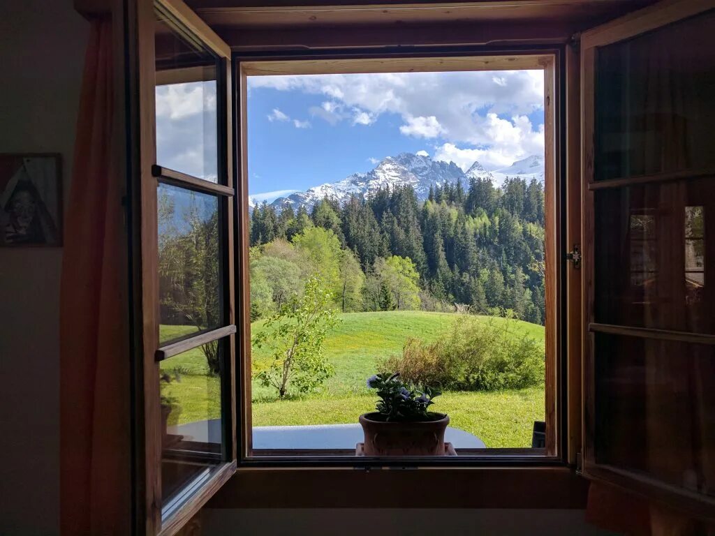 Красивые окна фото Heidi Country - This Travel Life