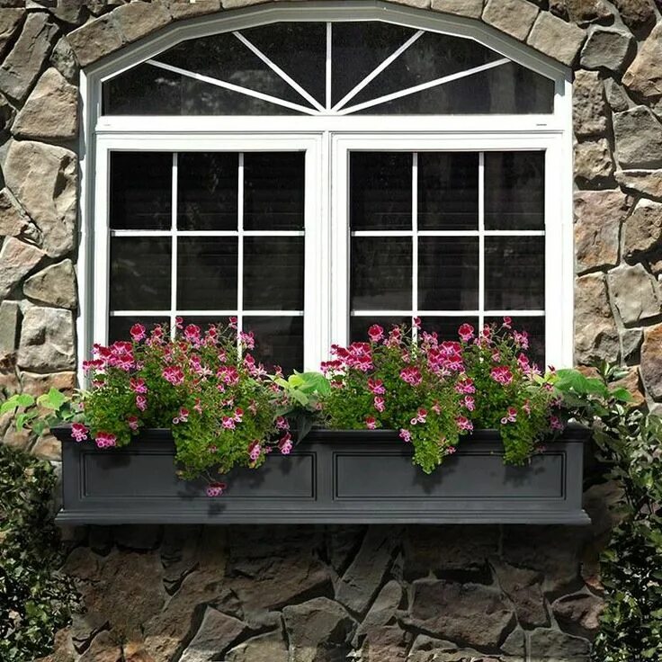 Красивые окна фото снаружи Fairfield 60" Window Box Window planter boxes, Window box, Exterior decor