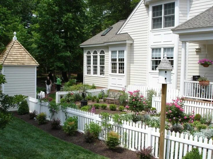 Красивые палисадники для частных домов фото Heart's Ease Landscape and garden design Cottage garden, Landscape design, Garde