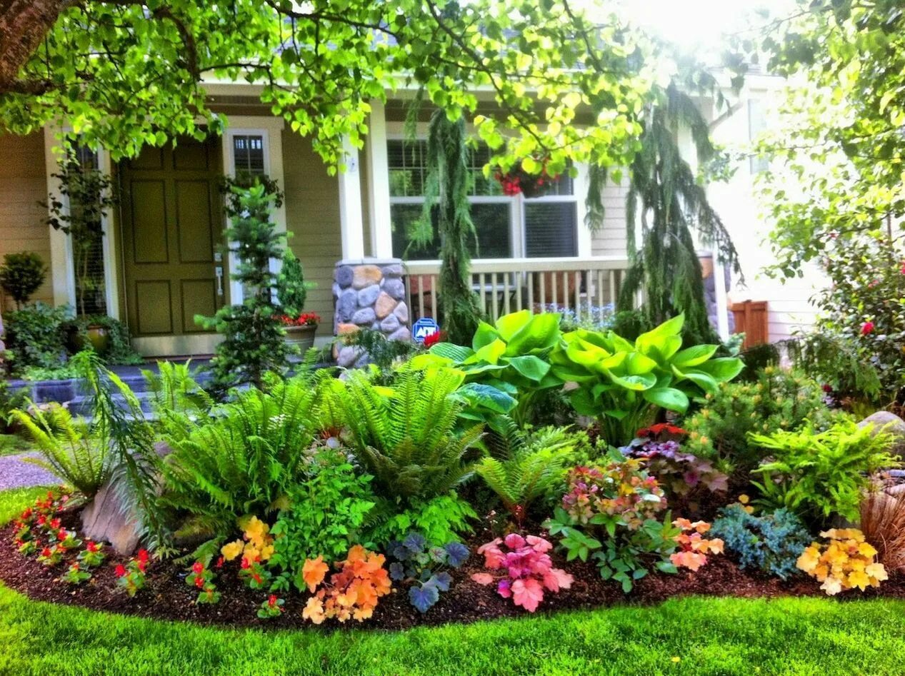 Красивые палисадники для частных домов фото Floral and plant landscape Small front yard landscaping, Shade garden design, Fr