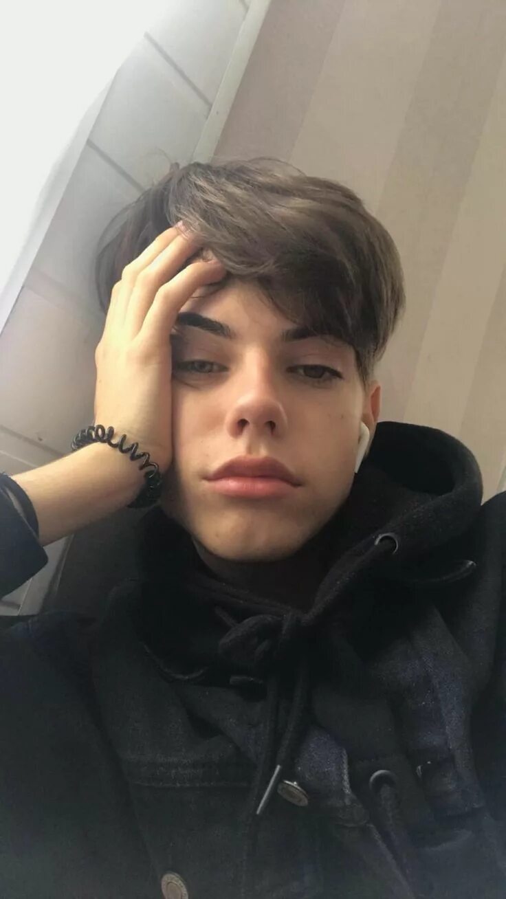 Красивые парни 15 лет фото Pin on Pinterest Boy hairstyles, Tumblr boys, Cute boys