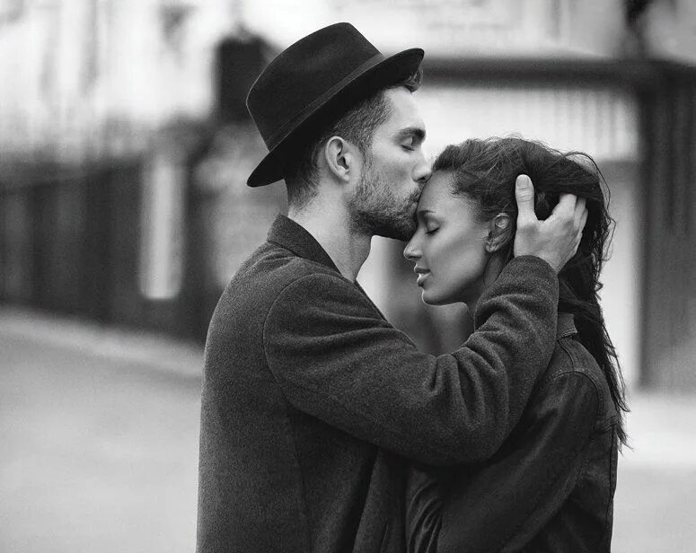 Красивые пары черно белые фото Model Couple: Jasmine Tookes and Tobias Sorensen Couples, Couples in love, Jasmi