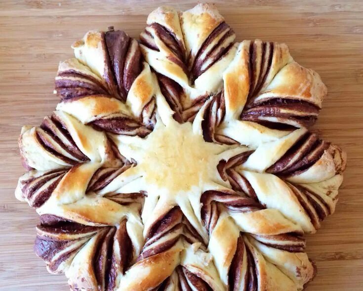 Красивые пироги из дрожжевого теста фото Dessert Recipes: 'Braided Chocolate Tear 'n' Share Bread' Is Heaven On Earth VID
