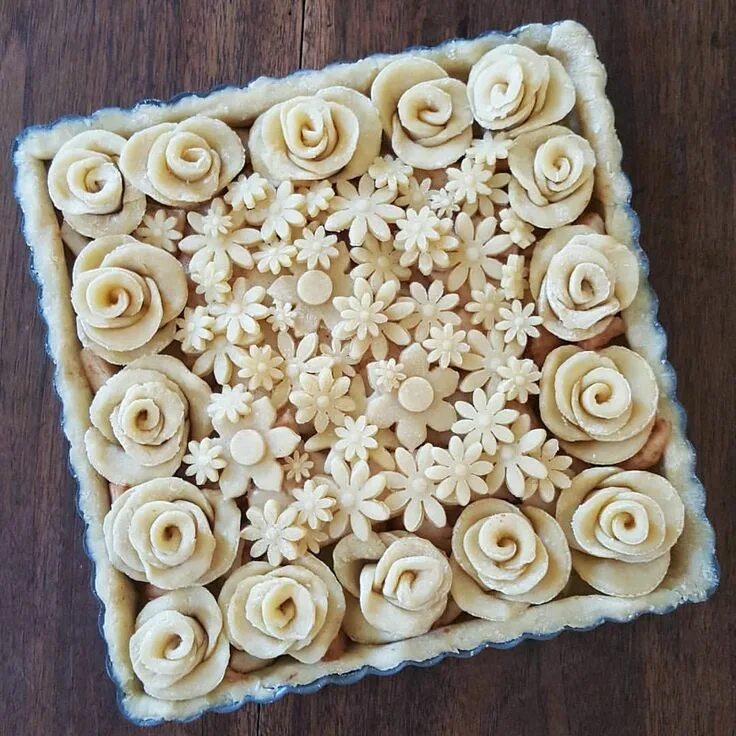 Красивые пироги из теста фото Happy Easter! Roses and Daisies #pie #pear #apple #pielover #pieart #piecrust #o