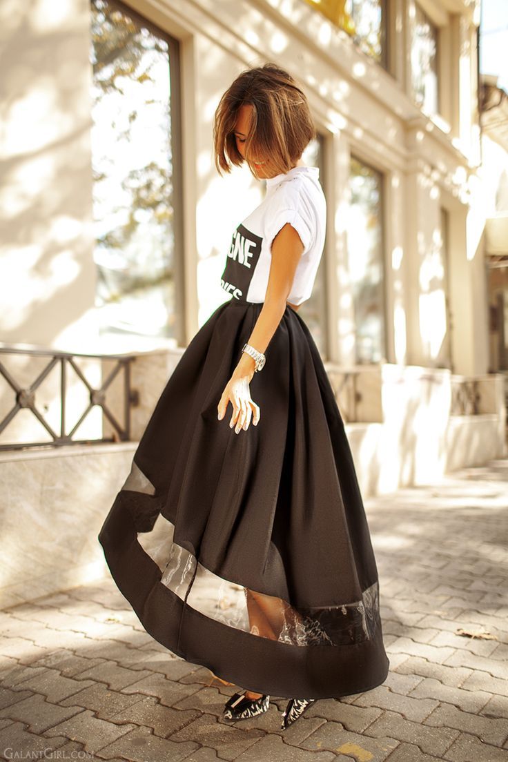 Красивые платья и юбки фото Image result for fashion forward skirts Runway Fashion, Glam rock, Rock style