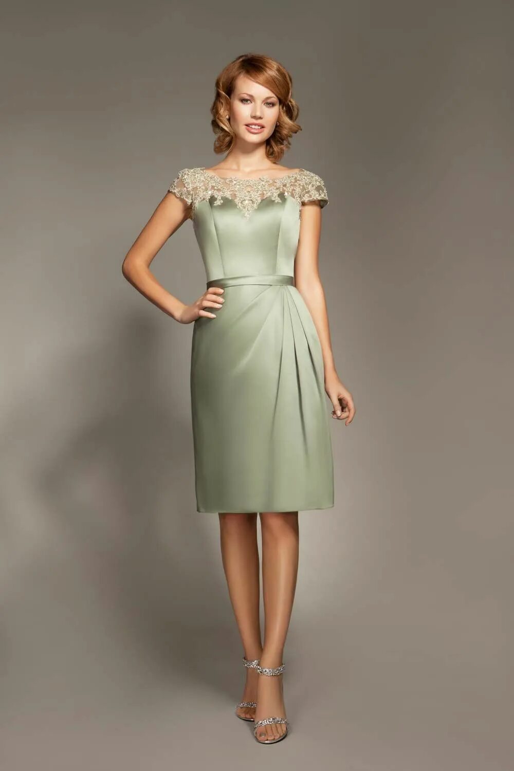Красивые платья на торжество фото From Emerald and Olive to Sage: 38 Gorgeous Green Bridesmaid Dresses Prom dresse