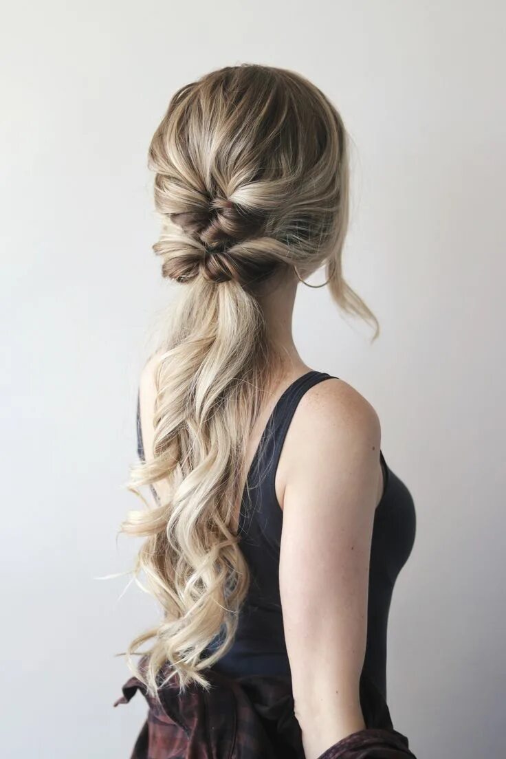 Красивые повседневные прически EASY PONYTAIL HAIR TUTORIAL (With images) Prom hairstyles for long hair, Low pon