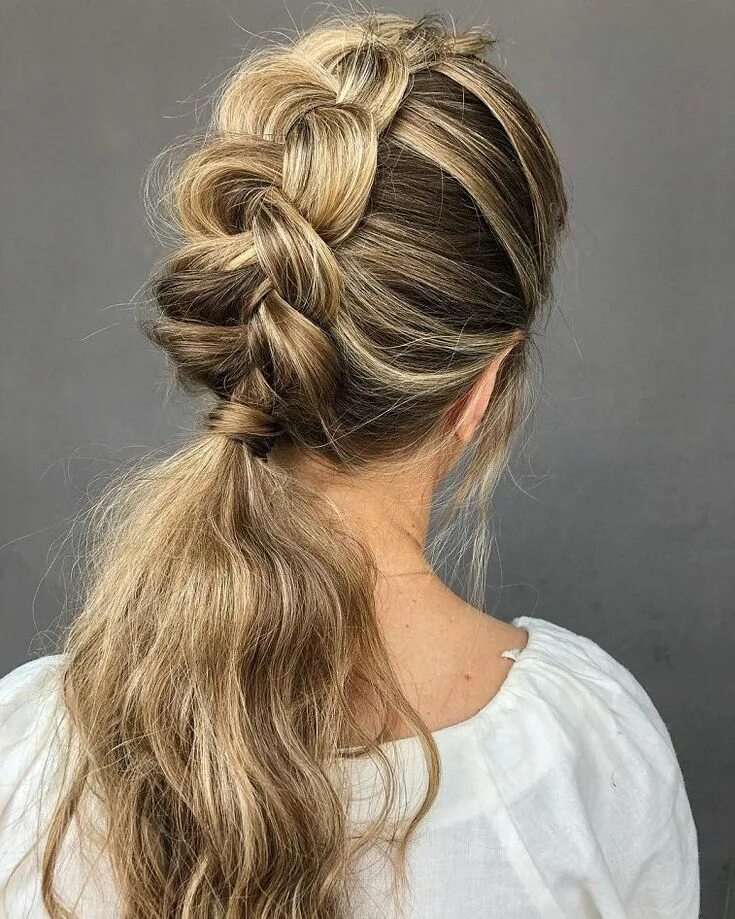 Красивые повседневные прически Gorgeous braid Hairstyles For A boho laid back Bride - Beautiful textured braid 