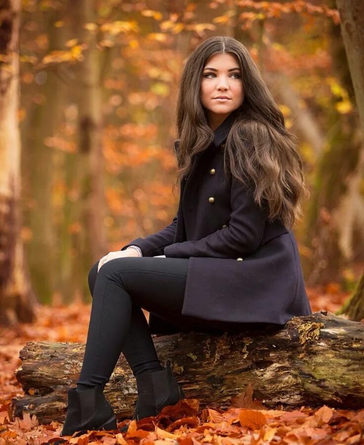 Красивые позы для фото на улице осенью Pin by Stian Guldbrandsen on Høst Autumn photography portrait, Fall photoshoot, 