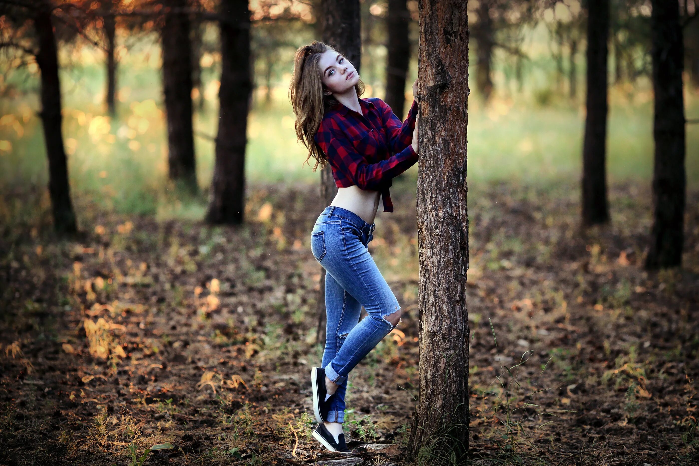 Красивые позы для фото в лесу Margarita (1) Images :: Behance
