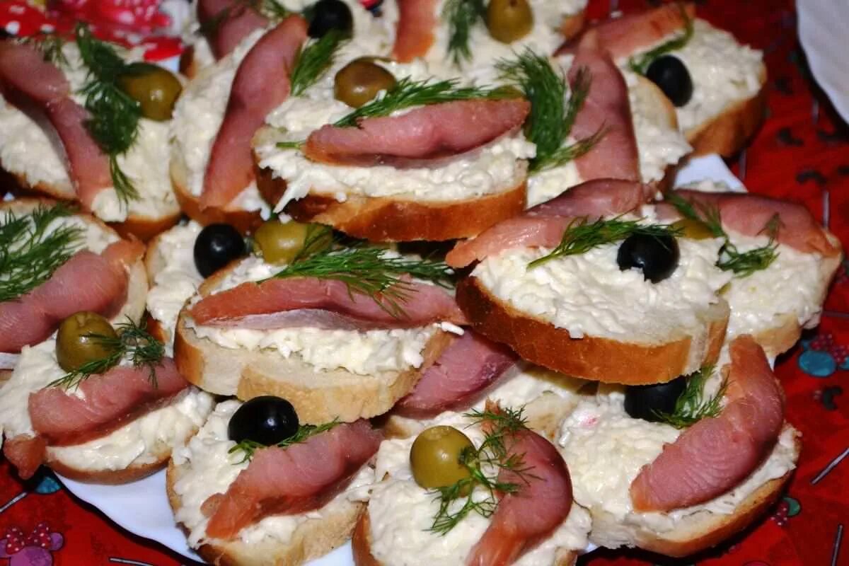 Красивые праздничные бутерброды рецепты с фото Праздничные бутерброды фото вкусно и просто: найдено 84 изображений