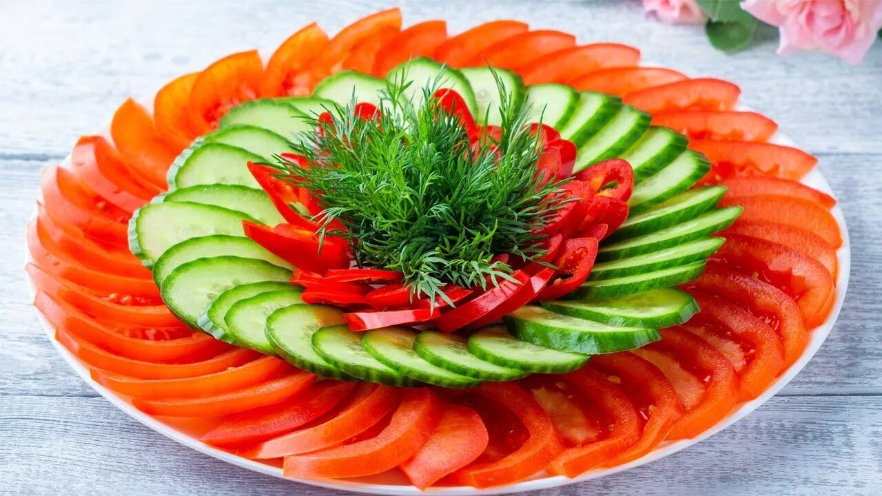 Красивые праздничные нарезки фото Piękne krojenie warzyw na świątecznym stole! 5 talerzy warzywnych na Boże Narodz