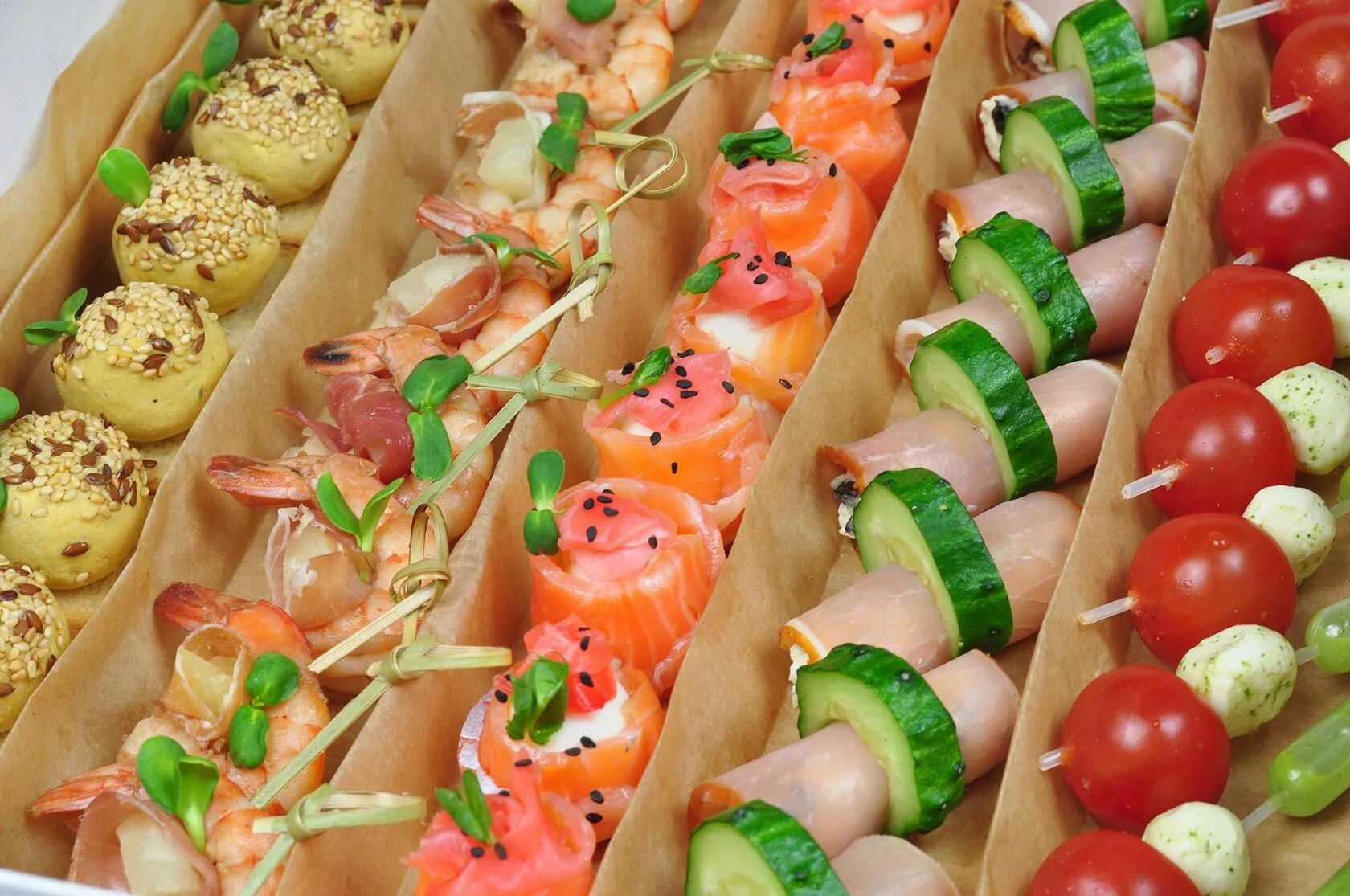 Красивые праздничные закуски рецепты с фото Легкие закуски летом