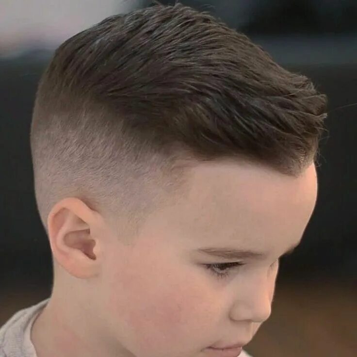 Красивые прически 2024 для мальчиков Trendy Boys Fade Haircut