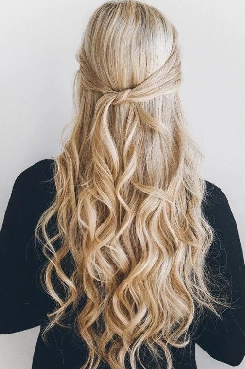 Красивые прически без распущенных волос 5 Casual Half Up Half Down Hairstyles We Love - Society19 UK Down curly hairstyl