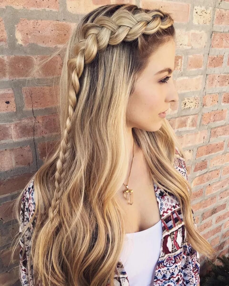 Красивые прически для 18 лет 20 Long Hairstyles You Will Want to Rock Immediately! Long hair styles, Thick ha