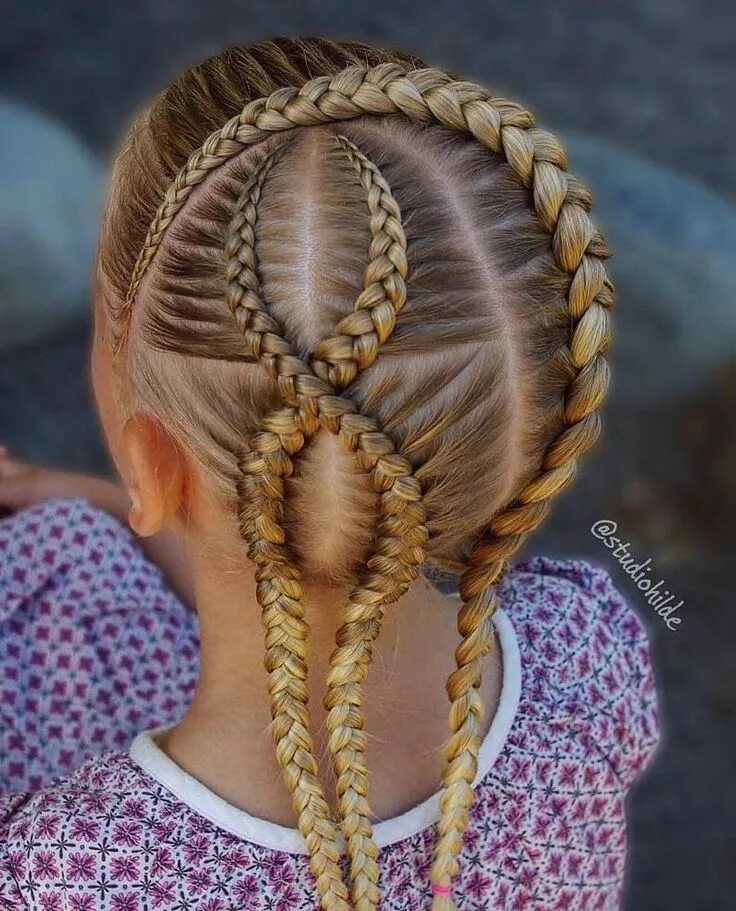 Красивые прически для девочек косичек Pin on trenzas Braids for long hair, Hair braid videos, Kids hairstyles