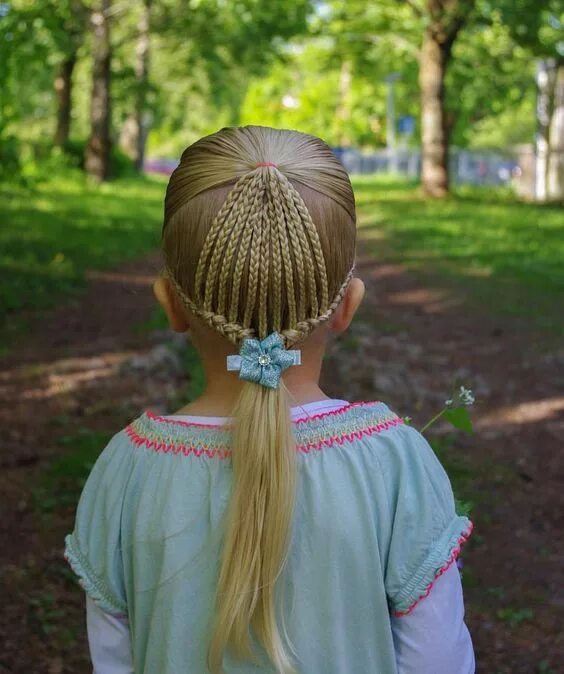 Красивые прически для девочек косичек #trenzas para niñas Girl hair dos, Cool braid hairstyles, Girl haircuts