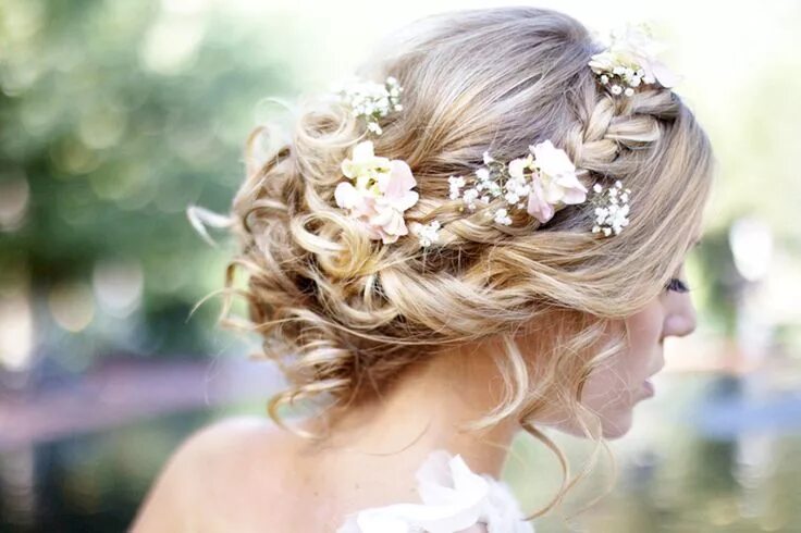 Красивые прически для девушек на свадьбу Hair and Makeup by Steph Coiffure mariage cheveux long, Coiffure mariage mi long