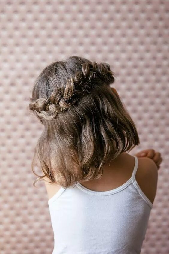 Красивые прически для каре для детей Pin on coiffure Alice