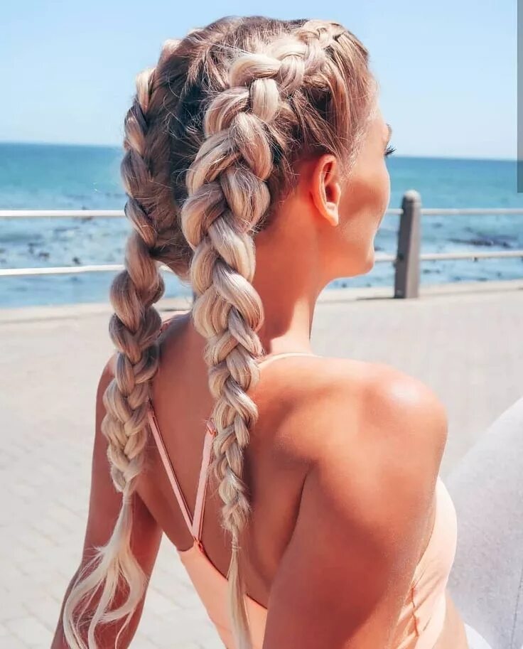 Красивые прически для лета 8 Hairstyles That Can Survive A High-Intensity Workout Light blonde hair, Hair s