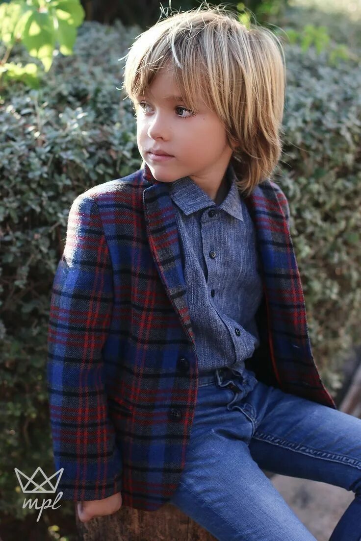 Красивые прически для мальчиков с длинными волосами Pin by Gvegagogsm on Kids * Boys will be Boys... Boys long hairstyles, Toddler h