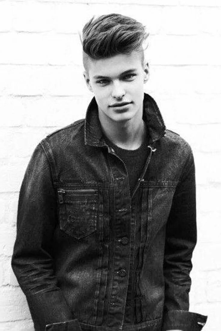 Красивые прически для парней Spiked Teenage Hairstyles For Teenage Boys Teenage hairstyles, Boys haircuts, Bo