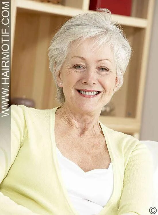 Красивые прически для пожилых женщин Recommendations with regard to great looking women's hair. Your own hair is undo