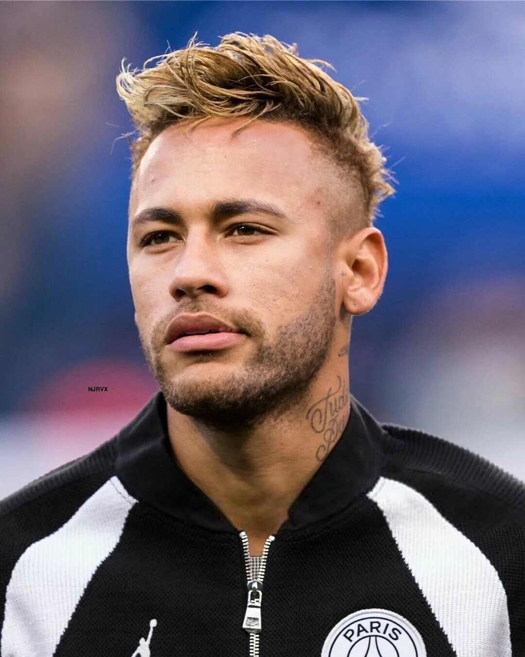 Красивые прически футболистов Grande Neymar ネ イ マ-ル, メ ン ズ ヘ ア ス タ イ ル, メ ン ズ