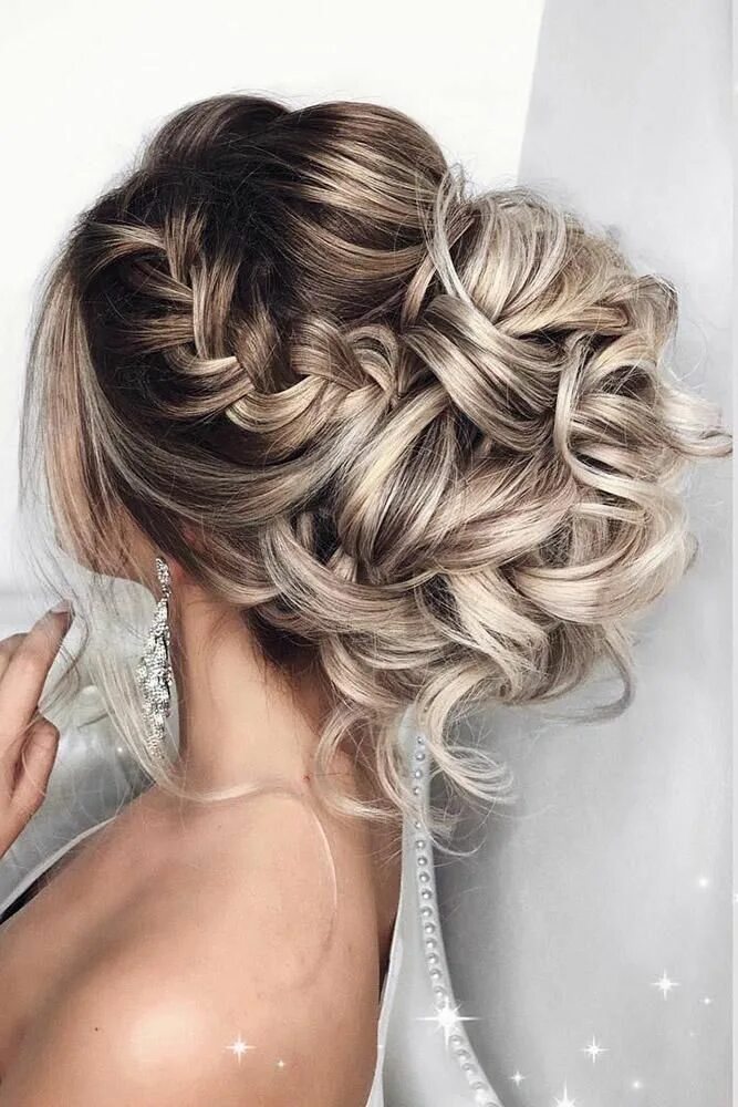 Красивые прически гости на свадьбе Hermosos rizos para el día de tu boda peinados de boda inspirados #braidedha ...