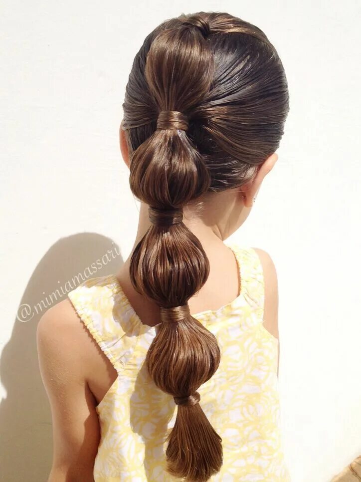 Красивые прически из двух хвостов Bubble Hairstyle by @mimiamassari Jasmine hair, Pretty hairstyles, Long hair sty