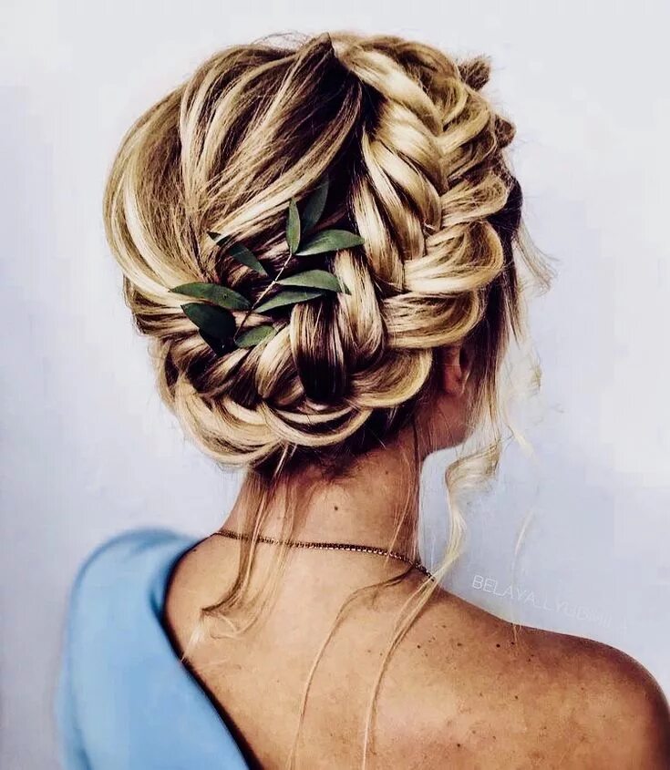 Красивые прически косички на средних волос Pin by Junglebees on Hairstyles / Haircolors Gorgeous hair, Hair inspiration, Ha