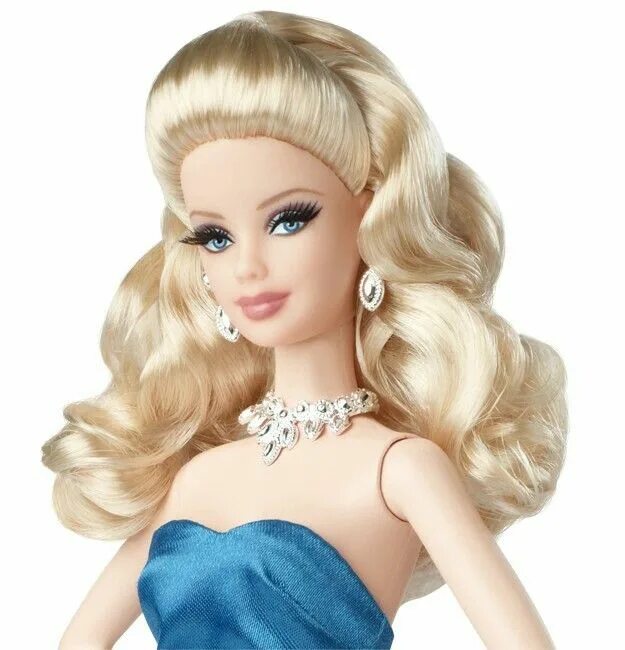 Красивые прически кукле барби Pin de Melanie A J Passarella en BARBIE El pelo de barbie, Hermosas muñecas barb