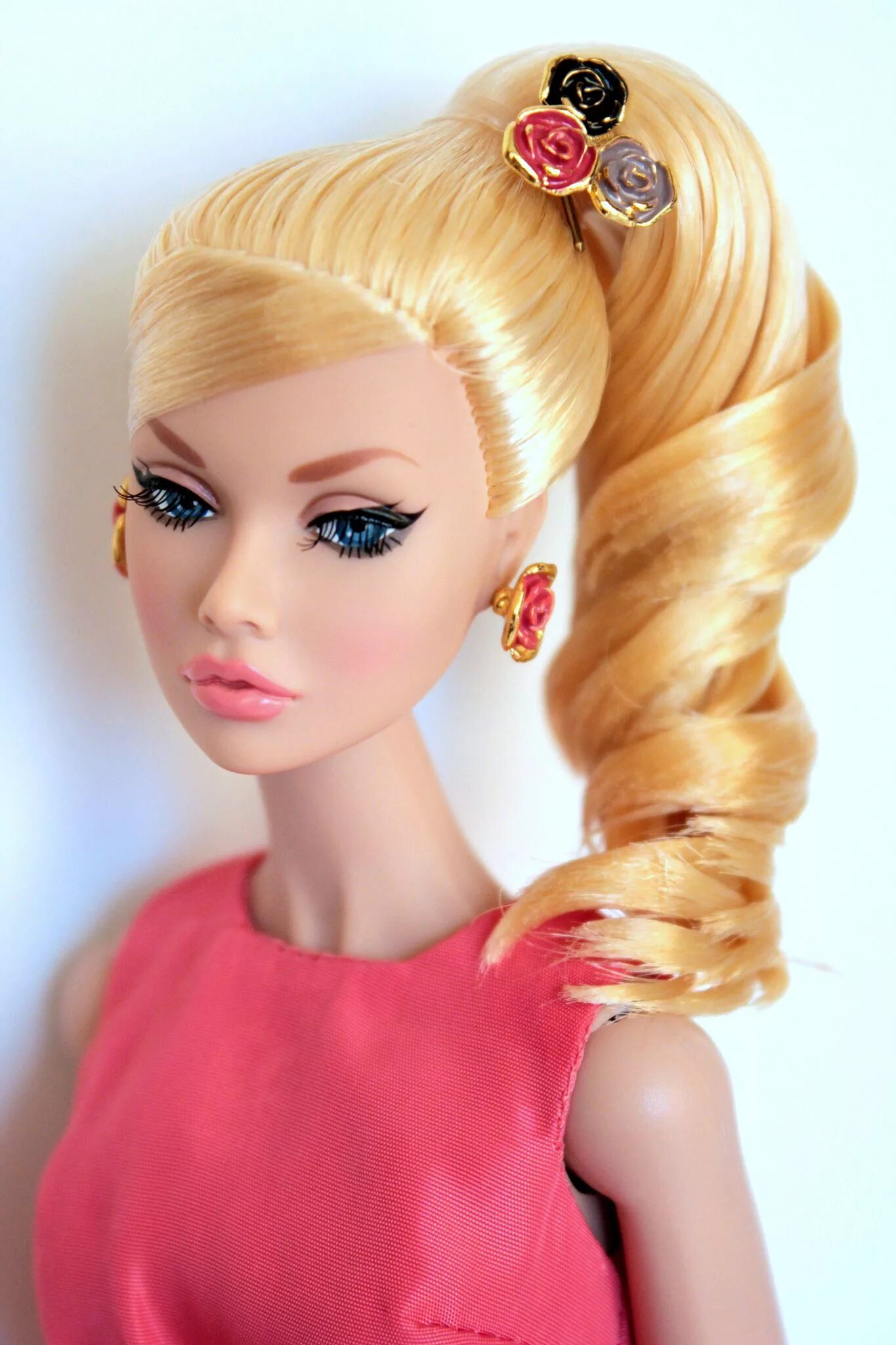 Красивые прически кукле барби Poppy Parker To The Fair! Barbie hair, Beautiful barbie dolls, Barbie fashionist