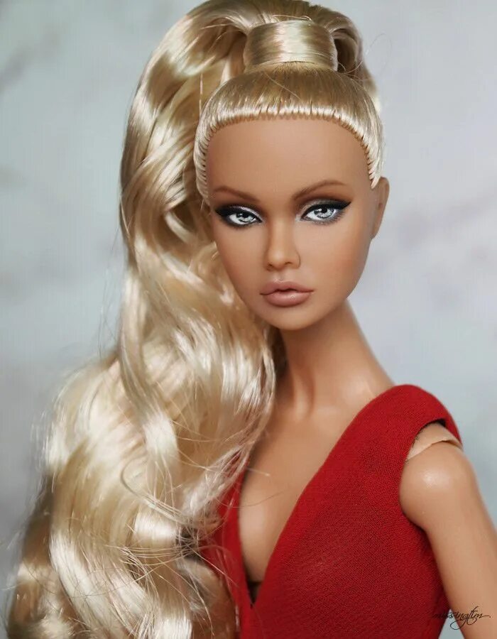 Красивые прически кукле барби DSC03377 Doll hair, Glam doll, Pretty dolls