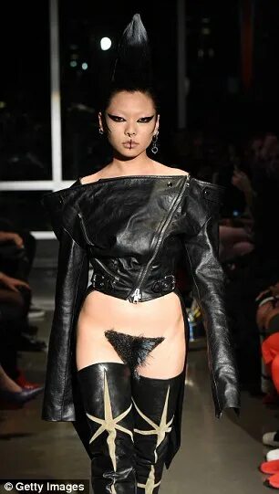 Красивые прически лобков фото Kaimin debuts vagina wigs on New York Fashion Week runway Daily Mail Online