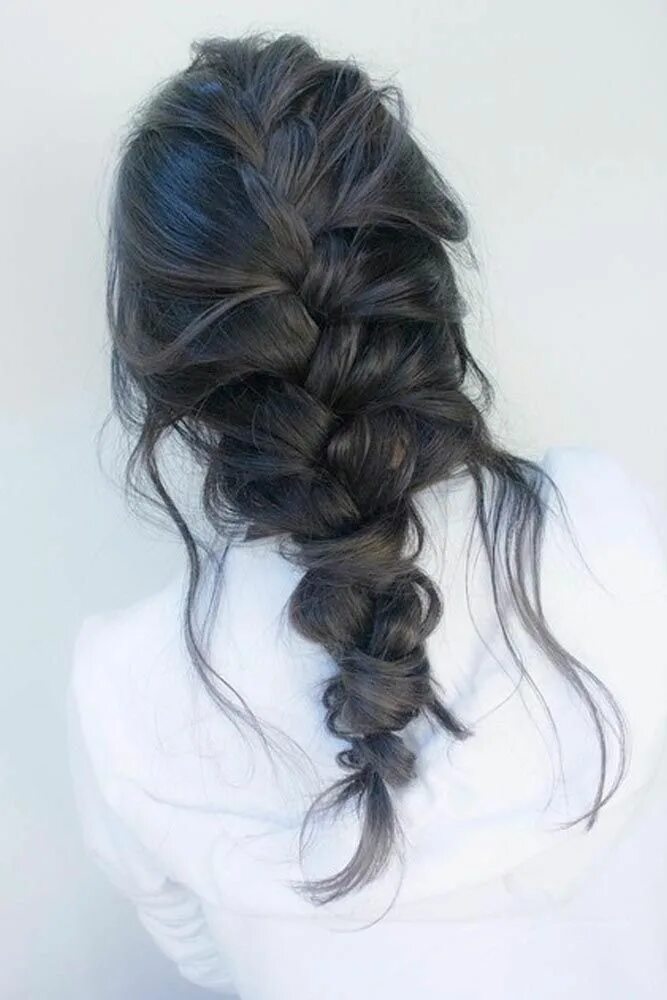 Красивые прически на длинные волосы для девушек #promhairstyles Hairstyles in 2019 Hair, Hair styles, Long hair styles