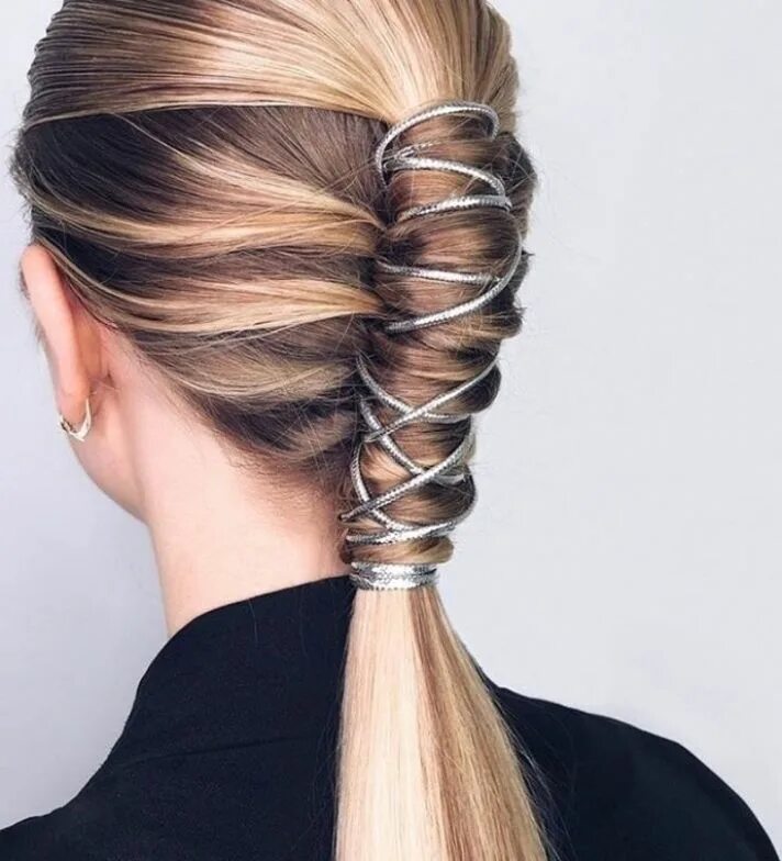 Красивые прически на длинные волосы резинками Unique Mountain Hair Clip Unique Gifts for Women Hair Clips Etsy Chicos con cabe