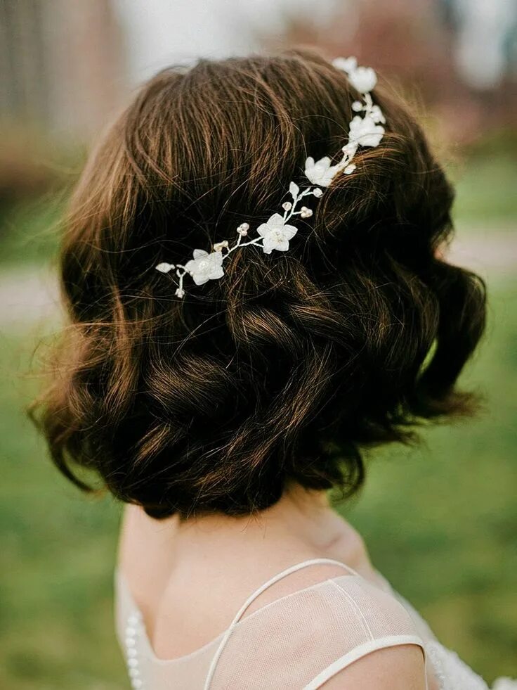 Красивые прически на каре на свадьбу Pin on Прически для коротких волос Short wedding hair, Bob wedding hairstyles, C