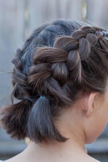 Красивые прически на каре в школу Our Favorite Cool-Weather Updos to Try This Winter Short hair updo, French braid