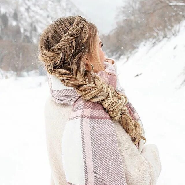 Красивые прически на прогулку How To Know When To Cut Your Hair Short - Blush & Camo in 2024 Side braid hairst