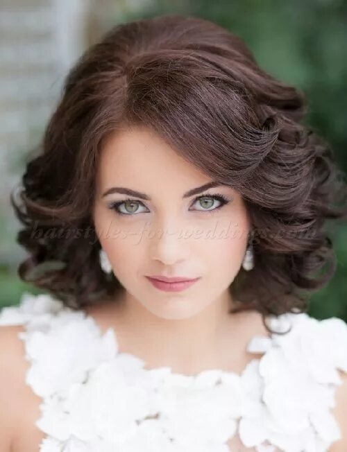 Красивые прически на средние волосы без челки Next stop: Pinterest Wedding hairstyles for medium hair, Mother of the bride hai