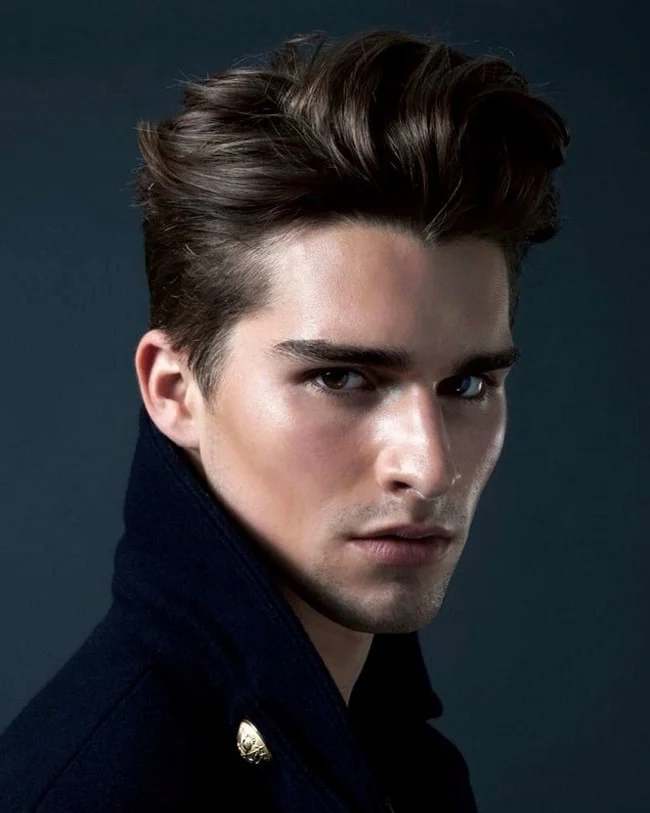 Красивые прически на средние волосы для парней The Best New Men’s Hairstyles for Autumn 2018 New men hairstyles, Mens hairstyle